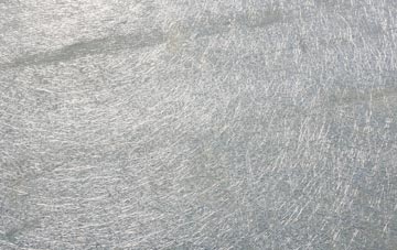 Whatsole Street laminate fibreglass or shingles?